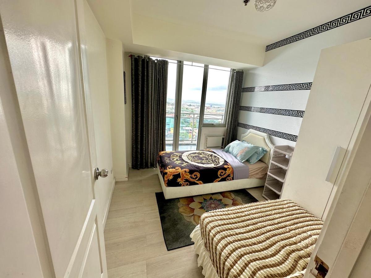 Azure Urban Resort Maui Tower Paranaque City Exterior foto